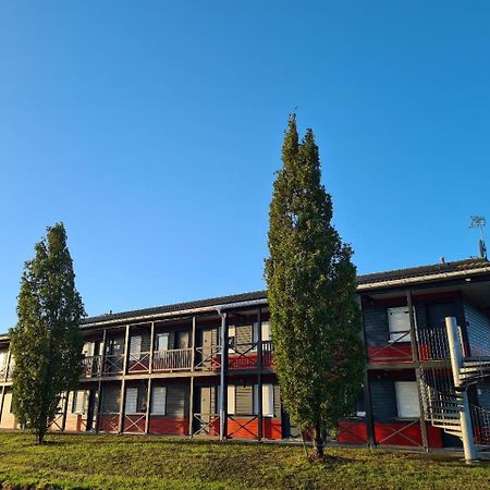 Enzo Hotels Loudeac By Kyriad Direct Esterno foto
